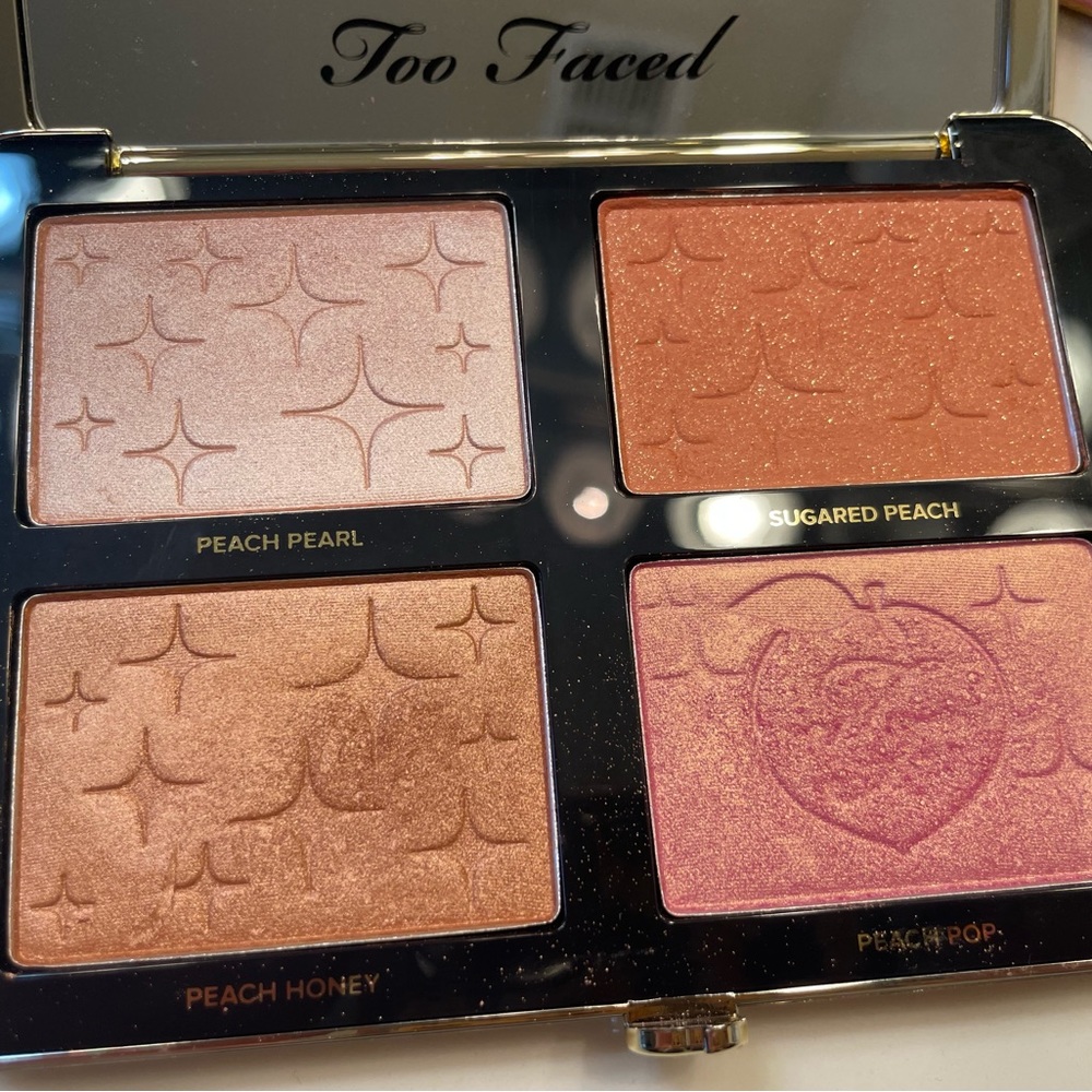 Too Faced Sugar Peach Face and Eye Palette